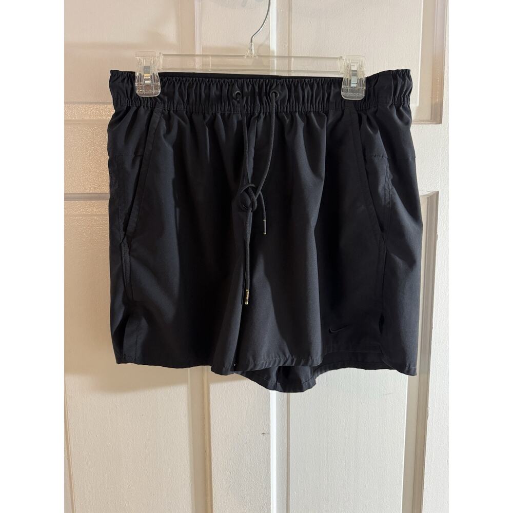 Men’s Black Nike Shorts Size Medium